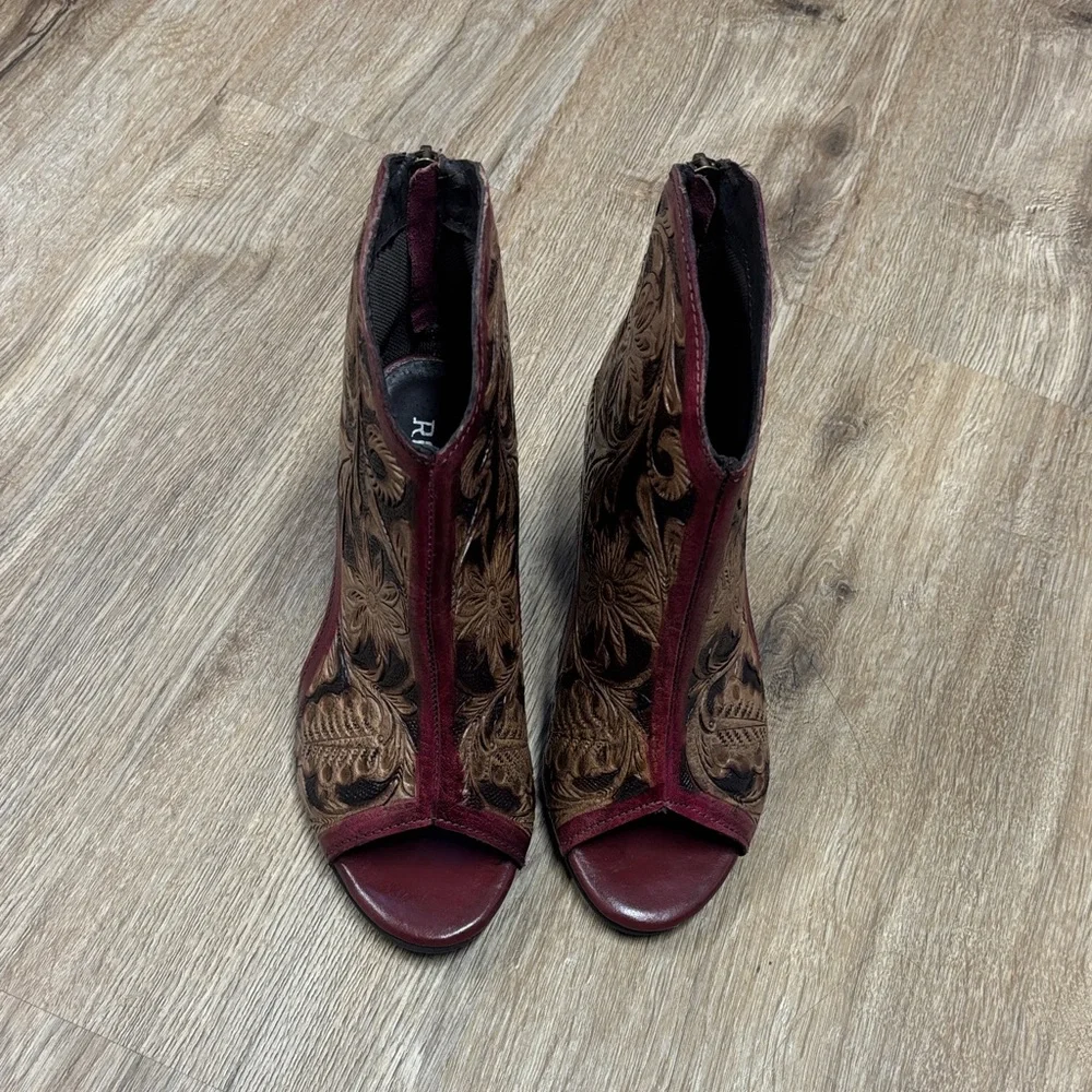 FLASH SALE - Elegant Brown and Red Women's Ankle Boots - Picture 5 of 6